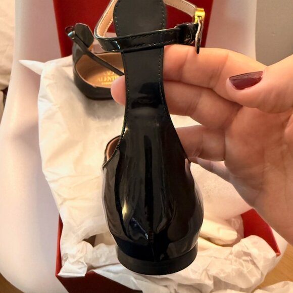 ✨ Valentino Garavani “Tango” Black Patent Flats – Brand New in Box  38.5/8.5 - Picture 8 of 13